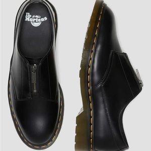 DR. MARTENS CULLEN POLISHED SMOOTH LEATHER ZIP DRESS SHOES